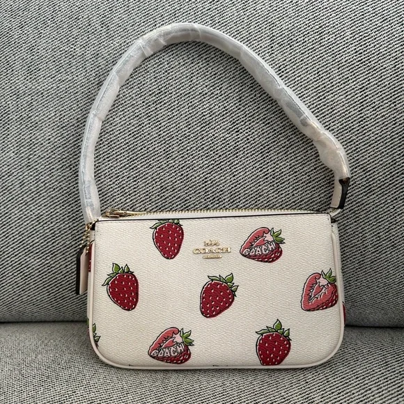 NWT Coach Nolita 19 With Strawberry Print CAL25(Slightly Imperfect Goods) - Picture 1 of 11